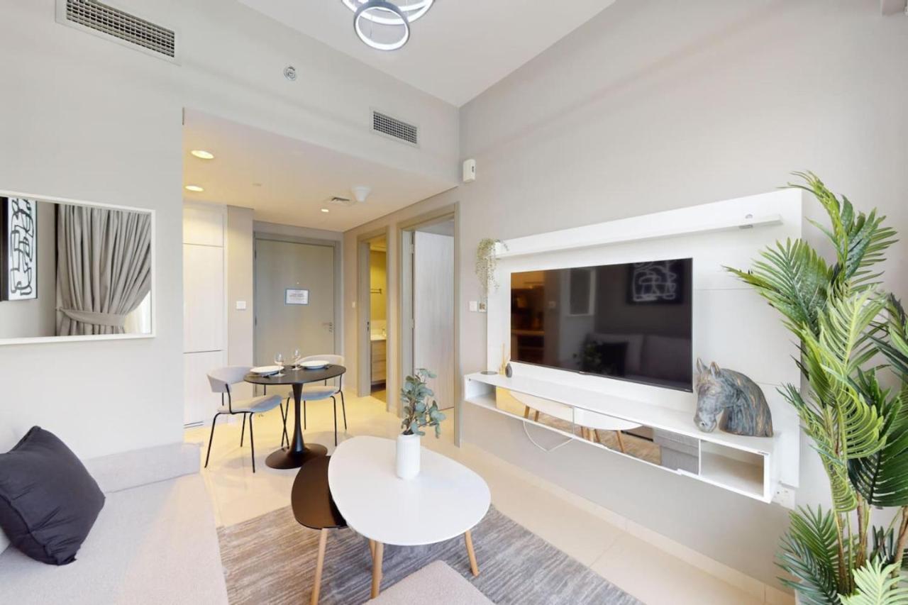 Zada Tower - Quaint One Bedroom *
